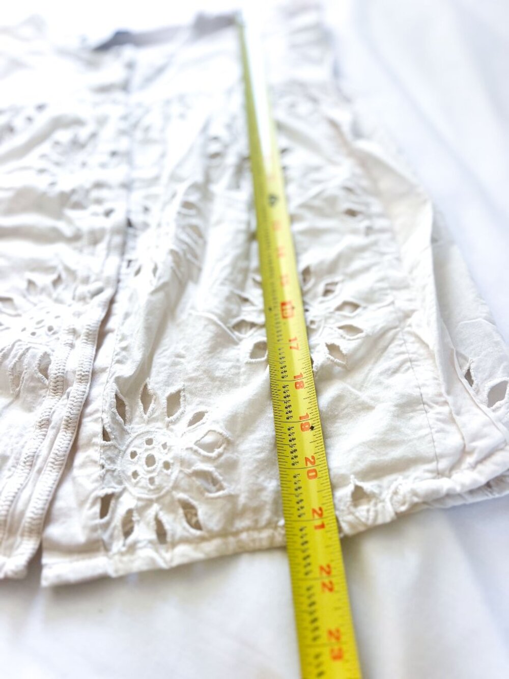 Calypso St Barth Blouse S Ivory Eyelet Coastal Grandmother Resort Quiet Luxury - Picture 7 of 9